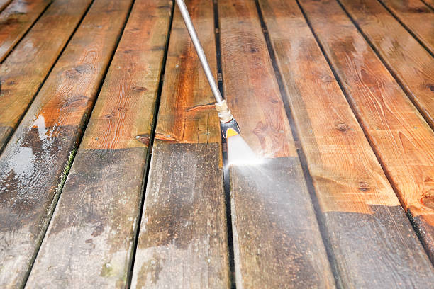 Why Choose Our Certified Pressure Washing Experts for Your Project Needs in Clearwater, SC?